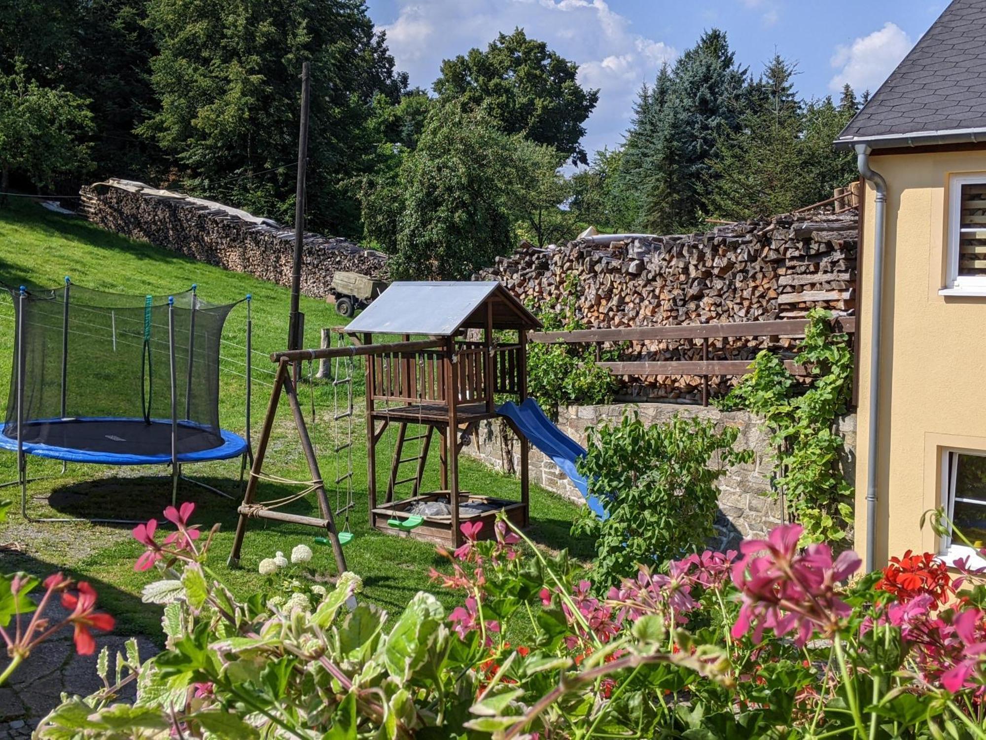 Ferienwohnung Aus-Zeit Auf Dem Lande Bad Gottleuba-Berggiesshuebel Экстерьер фото